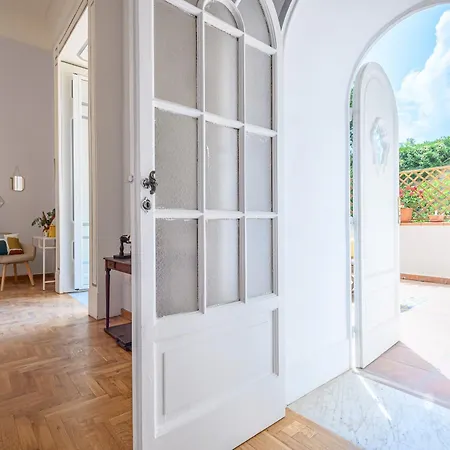 Lägenhet Viale Calascione 7 *