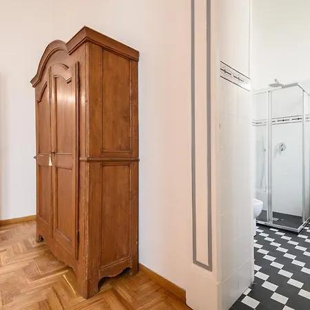 Viale Calascione 7 Daire