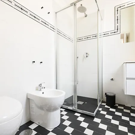 Viale Calascione 7 * Neapel